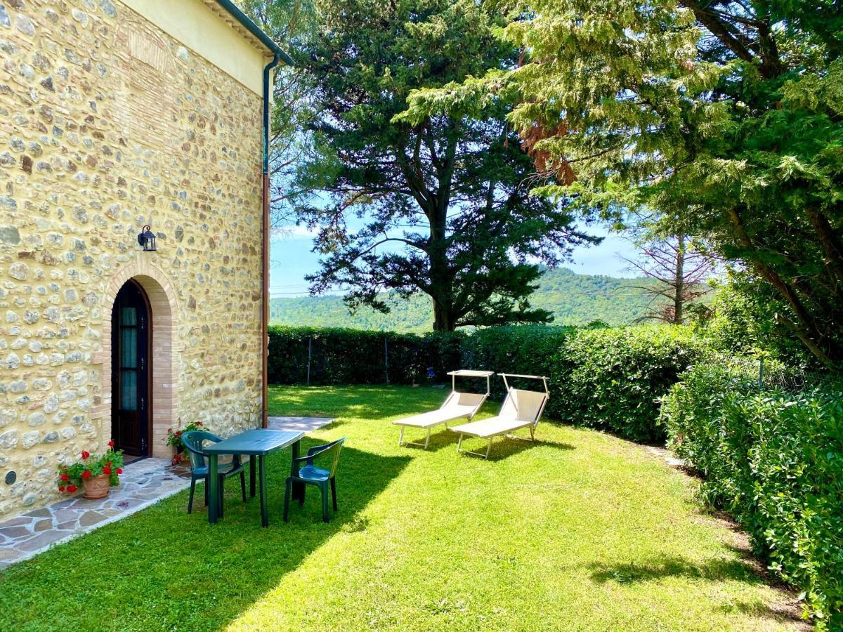 Agriturismo L'Antica Quercia Pomarance Extérieur photo