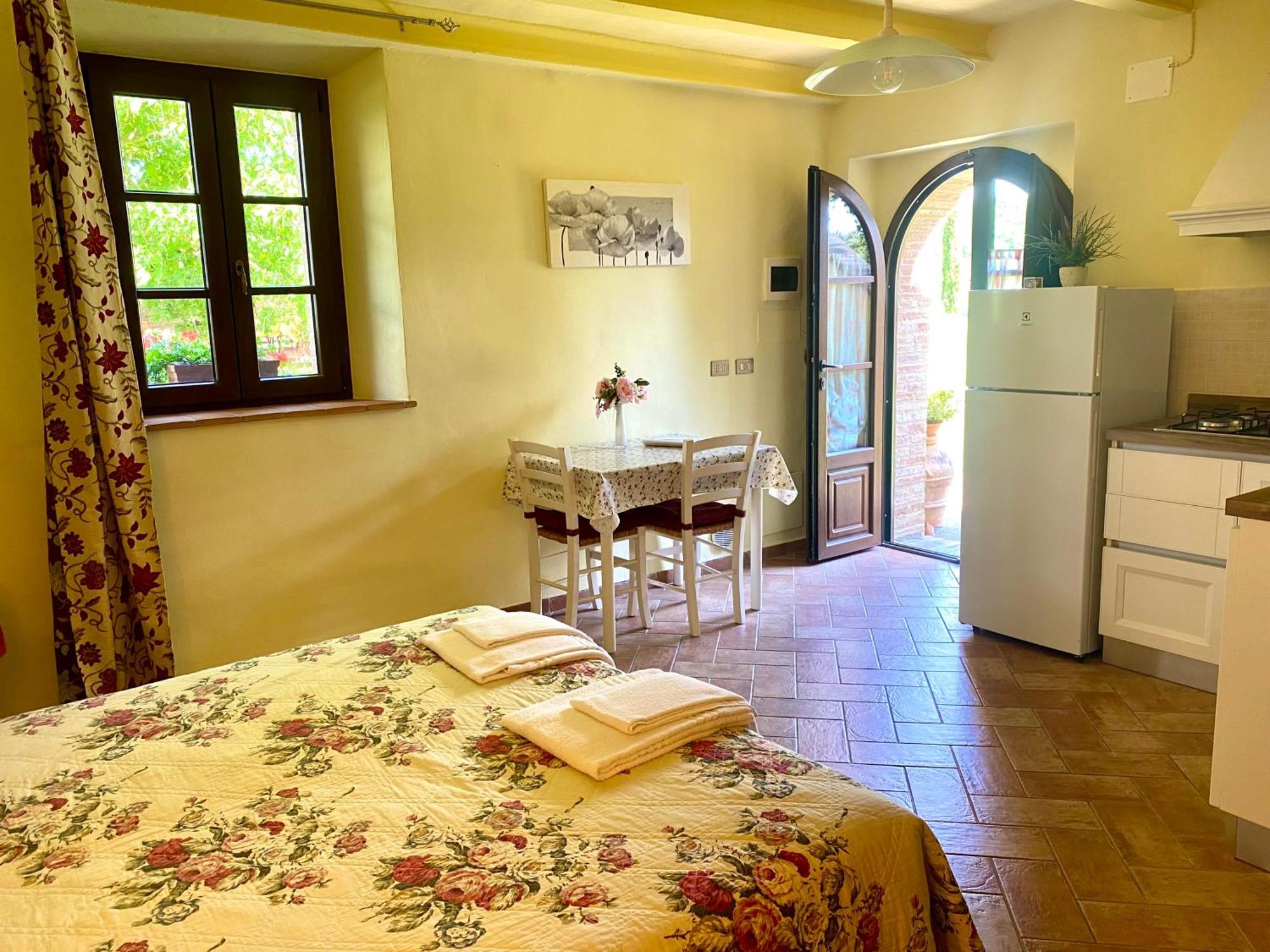 Agriturismo L'Antica Quercia Pomarance Chambre photo